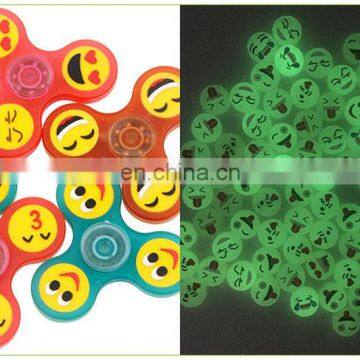 Emoji Hand Spinner Emoji Fidget Spinner EDC Finger Tips Luminous Glow in Dark Handspinner Tri Spinner Luminous Smiling Face Gyro photo-2
