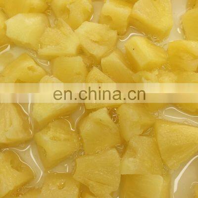 Sinocharm IQF Sweet Pineapple Cut 1/2 Frozen Pineapple Fruit photo-4