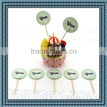 Customized decorative cupcake topper