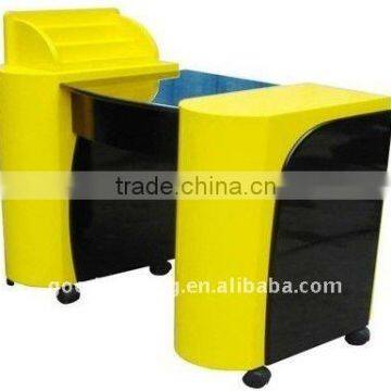Manicure Table