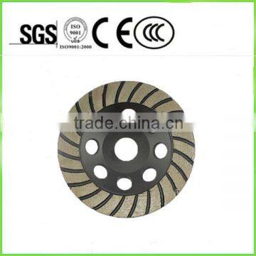 Turbo gringing wheels for concrete