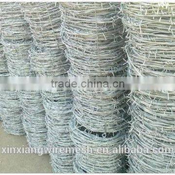 Galvanized barbed wire price (ISO9001 Factory)