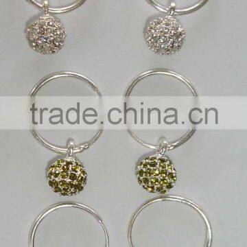 Fashion earring with ball pendant