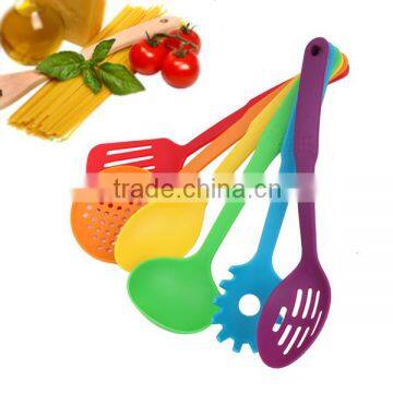 Colorful 6- Piece Nylon Kitchen Utensil Sets Of Nylon Cooking Tools