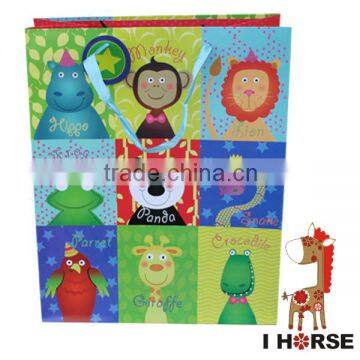 hot sale and fashionable custom paper bag