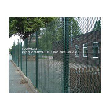 security fence/chain link fence /358fence / razor wire fence(factory)