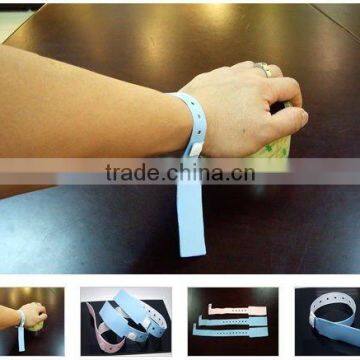 PVC uhf rfid wristband