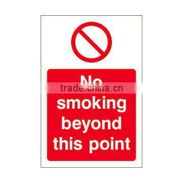 No smoking beyond this point vinyle sticker