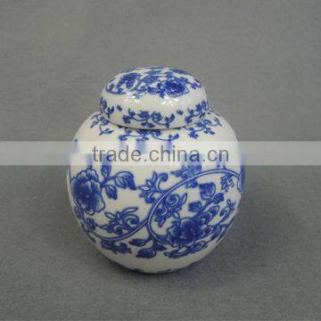 Ceramic beautiful Chinese antique urn for pet