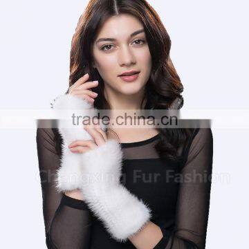 CX-A-08H Wholesale Women Wearing Mink Fur Leather Gloves photo-4