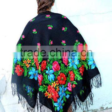 Vintage Ukrainian Shawl,Russian Shawl, Wool Shawl, Tablecloth, Floral Shawl ,Scarf With Tassels, Floral Scarf, Babushka photo-2