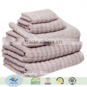 100% cotton 14s weak twist solid color embroidery fancy border towels HR bath towel