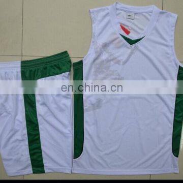 Custom 100% Polyester Basketball Uniforms Wholesale photo-4
