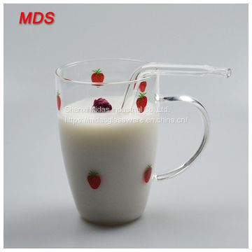 High borosilicate glassware strawberry milk glass cup with handle