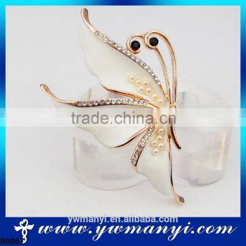 Online shopping india yiwu futian market cheap rhinestone brooch for wedding in bulk magnetic brooch B0067