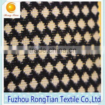 China Suppliers Sale Polyester Knitting 3d Sanwich Mesh Fabric for Car photo-2
