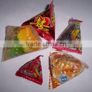 puffed food triangle bag packing machine