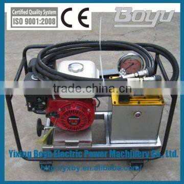 Hydraulic power unit with gasoline engine