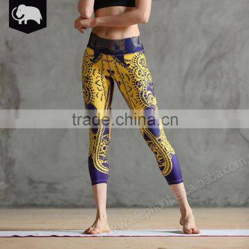 Wholesale custom colorful printed capri sports fitness leggings yoga pants