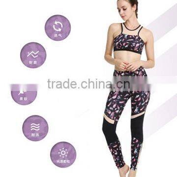 China Factory Wholesale Colurful printed Sexy Girl wearing sports yoga pants fitness                        
                                                                                Supplier's Choice