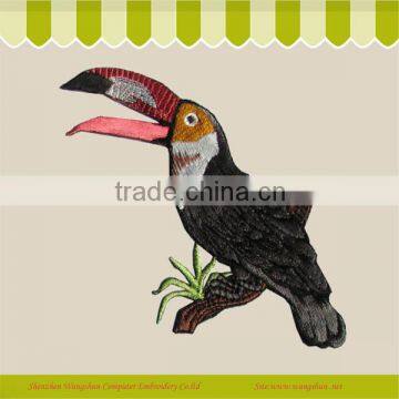 Customed Birds Embroidery Badge In Clothes