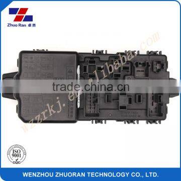 Waterproof Universal Environmental Protection Fuse Box for Truck / Car photo-2
