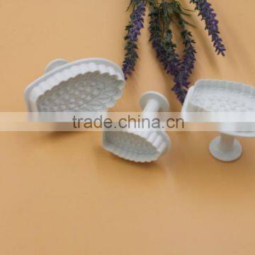 ZiNuo 3pcs Fondant Tools Cake Decorating Honey Leaf Plunger Cutter
