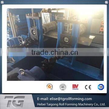 galvanized steel highway guardrail roll forming machine with initial design