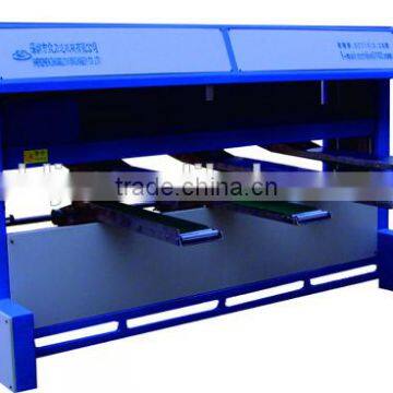 Mattress covering machine in wrapping machine