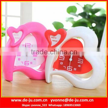 Lovely Gift Heart Shape Art Clock