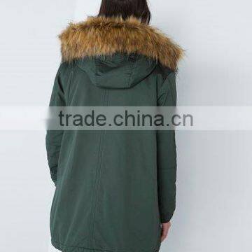 New Style Winter Wholesale Lady Coat With Big Fur Collar on h photo-2