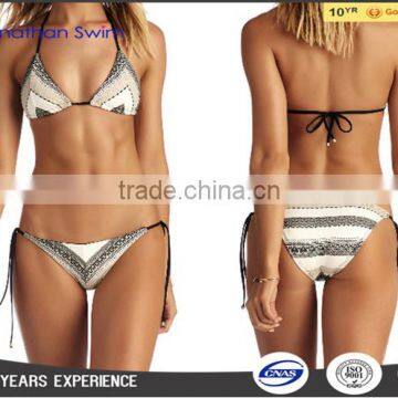 2017 Women's sexy classic nylon spandex nice print triangle bikini.