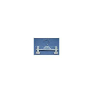 bottom hanger