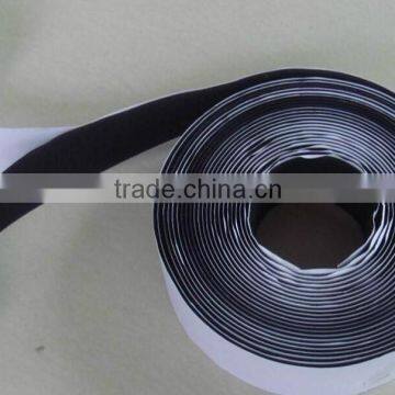 Strong Sticky Self Adhesive Hook and Loop Roller Back With Glue photo-4