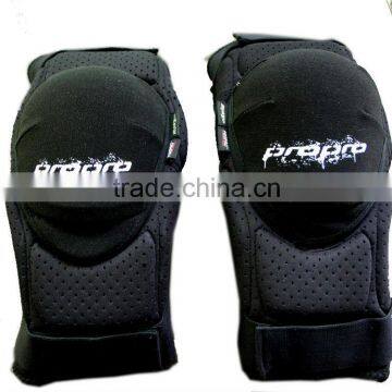 Top Class Kevlar-faced Knee Guards Knee Pads for Motorcycling, Biking, Cycling, Snowboarding and Skateboarding