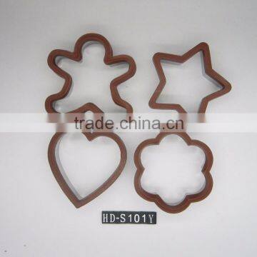 4 shape cake mold made of silicone and stainless steel