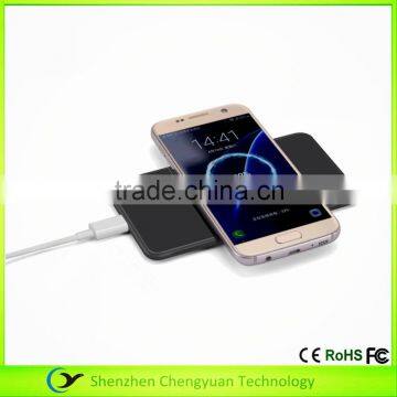 2016 New High Efficiency Universal qi Standard Fast Wireless Phone Charger Pad for Samsung S7/S7 Edge photo-5