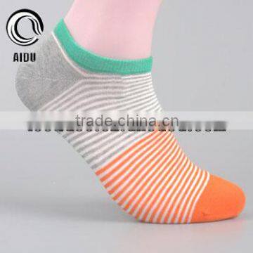 High Quality Wholesale Colorful White Thin Stripe Men Cotton Colored Custom Design Socks Mens Socks Ankle Socks