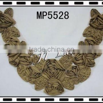 Mini chiffon flower collar trim