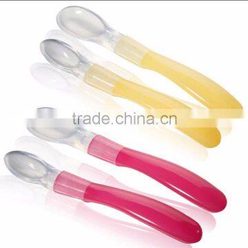 2016 New Design Assorted Colors Silicone Baby Spoons