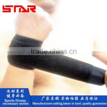 FDA Approved Adjustable Neoprene+Elastic Loop and Hook Wrist Wraps/Wrist Brace for Sport Use photo-2