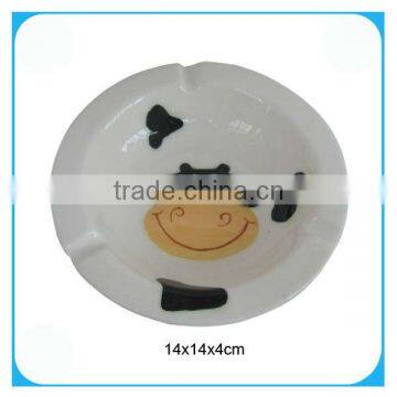 Ceramic kitchenware cow design ceramic plate