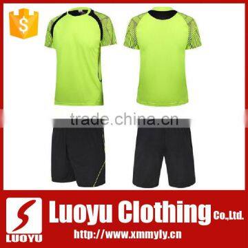 2017 hot selling custom made soccer jerseys