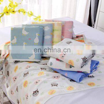2020 Summer Factory Price 100 Cotton Muslin Gauze High Quality Animal Cartoon Reactive Printed Colorful New Born Baby Blanket photo-7