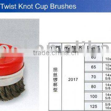 Twist Knot Cup Brush