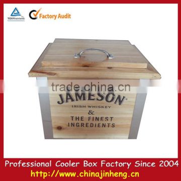 Wooden wholesale retro cooler box