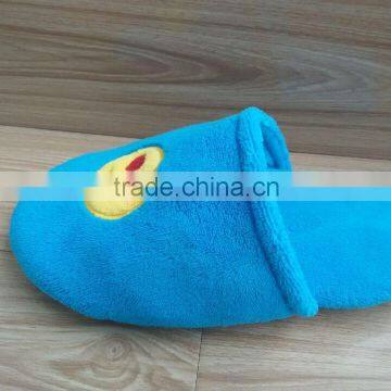 plush emoji slipper/custom plush slippers/different emoji face slipper for sale