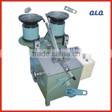 Assembly Machine for assembling Pin lock Zipper Slider Body Pullers