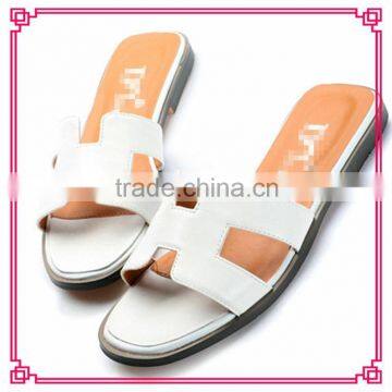 Latest soft ladies slippers pure color sand beach nude shoes flat sandals