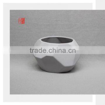 Ceramic Flower Pot for Garden Decoration